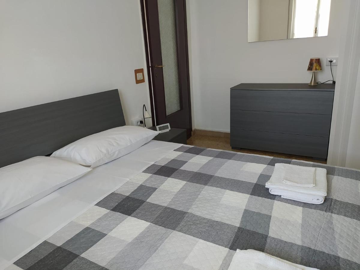 La Terrazza Su Monza Casa Vacanze Exterior foto